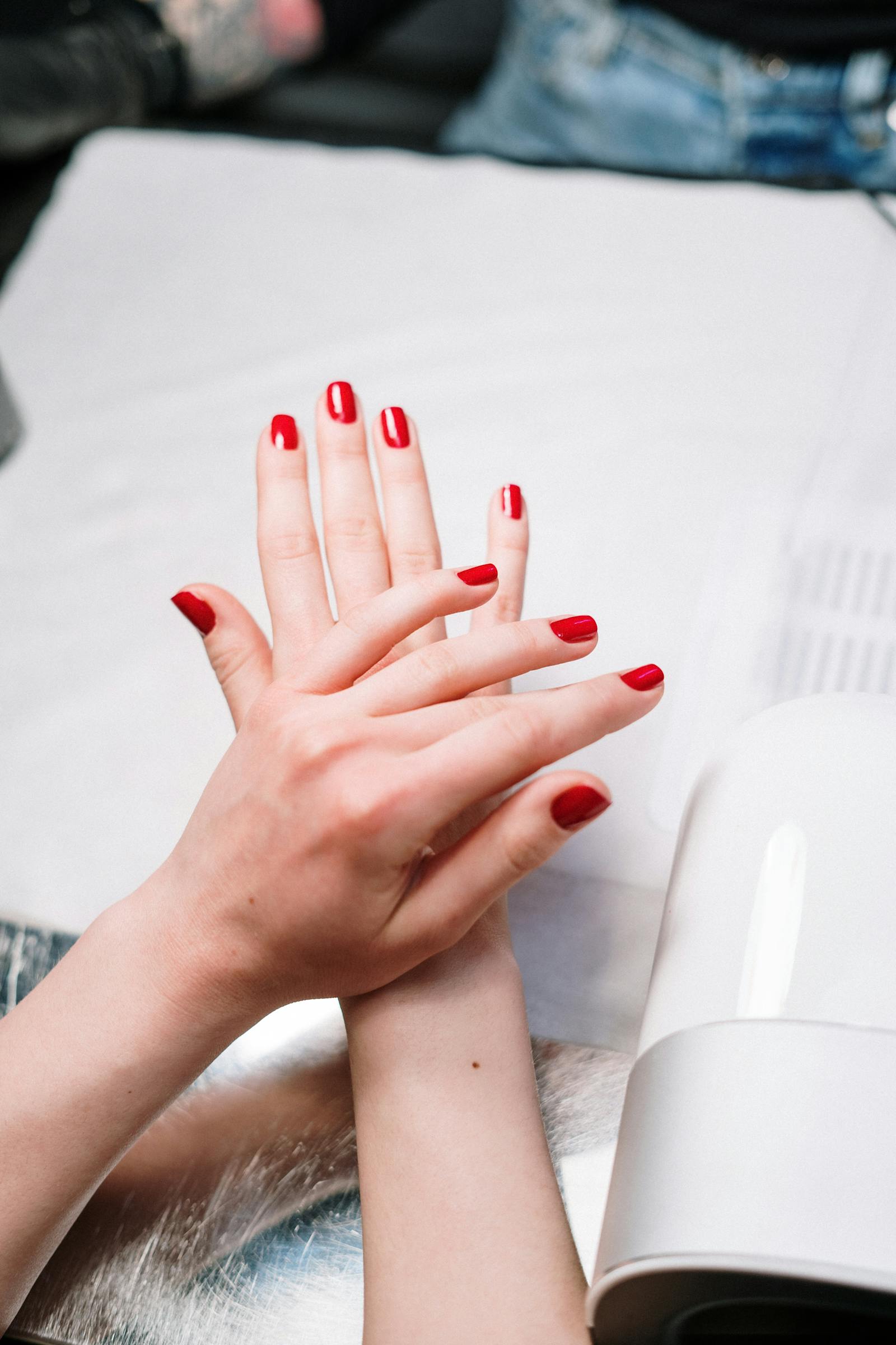 Manucure et vernis nude